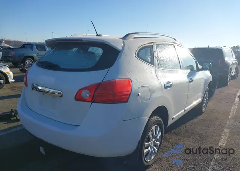 2014 Nissan Rogue Select S z USA, uszkodzony, nr VIN JN8AS5MV5EW711090